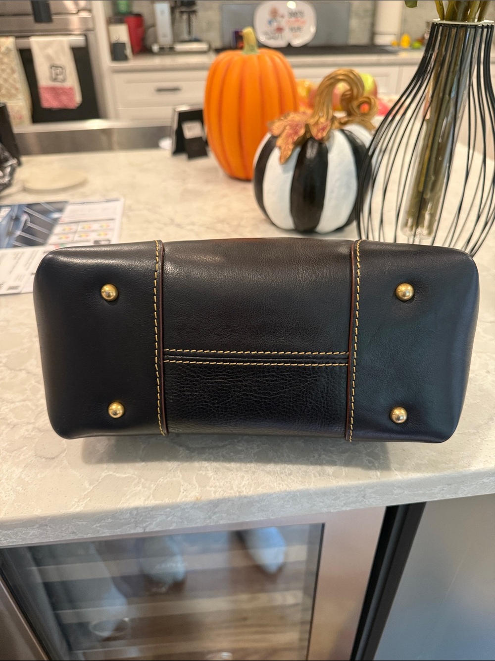 Dooney and Bourke Navy Florentine hobo 26 - Picture 4 of 8